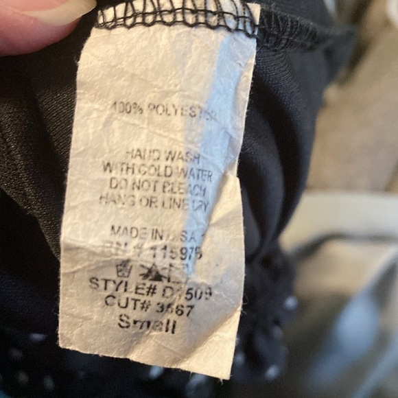 Charlotte Russe Long sleeve Romper. Size small - Picture 7 of 7